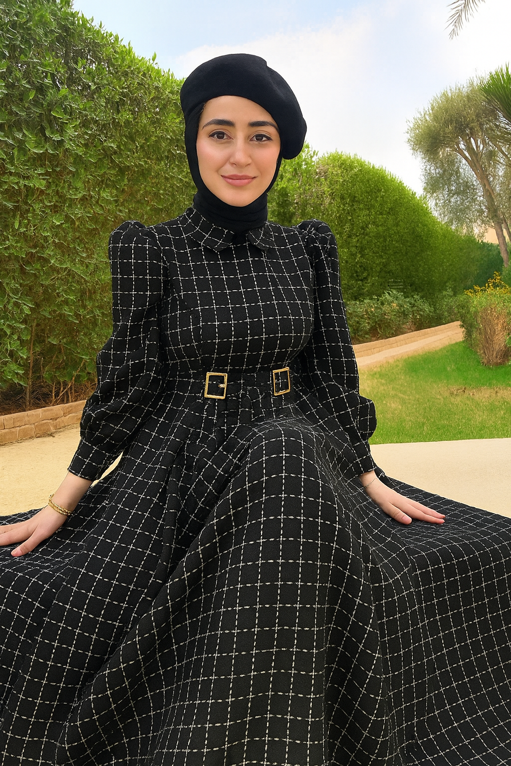 فستان اسود كلاسيك كاروهات