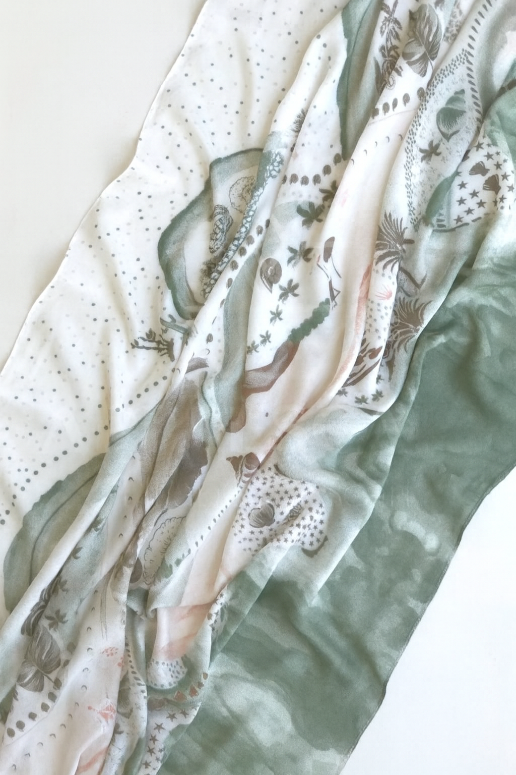 طرحة مشجّرة أنيقة تضيف لمسة ناعمة